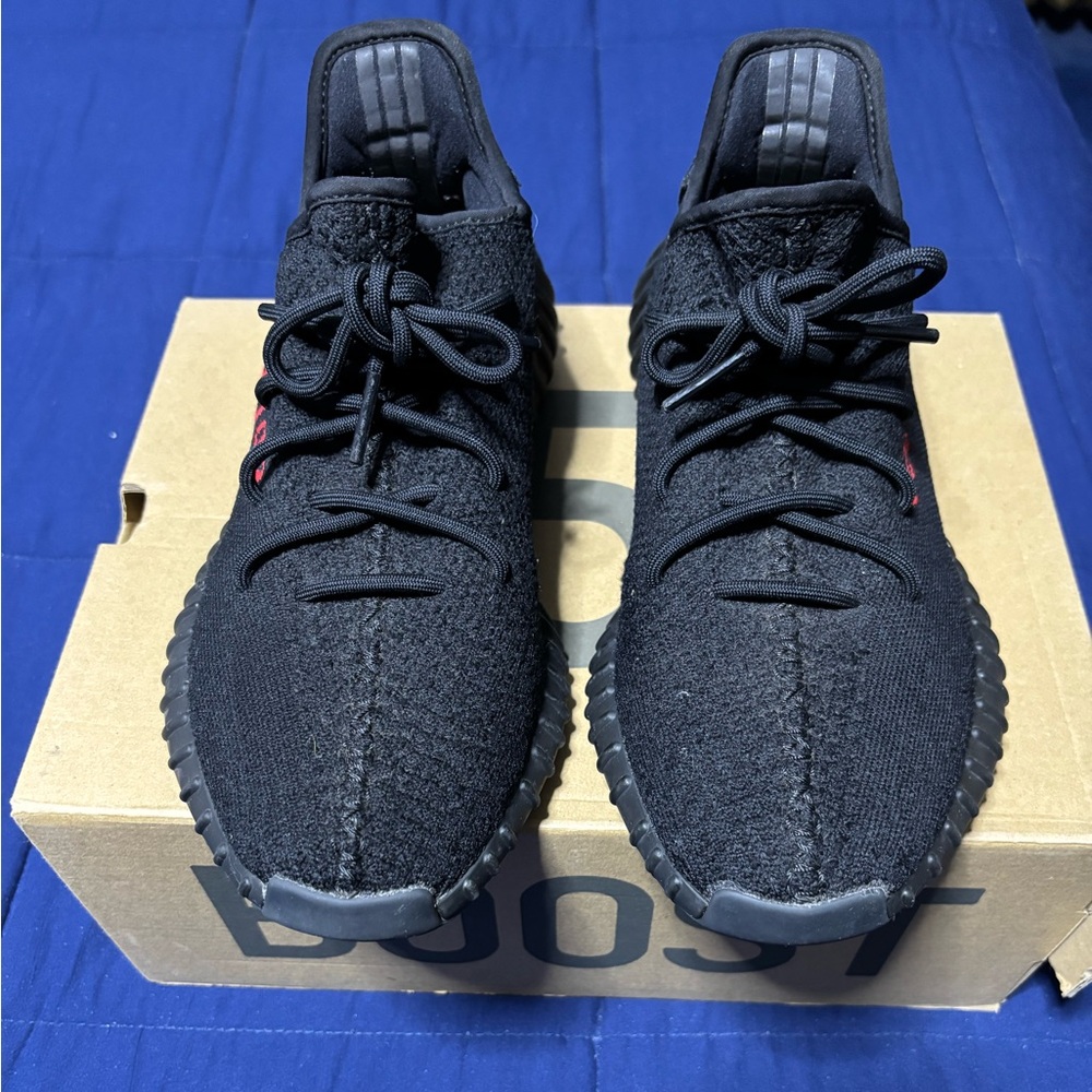 Adidas Yeezy Boost 350 V2 Bred Size 10